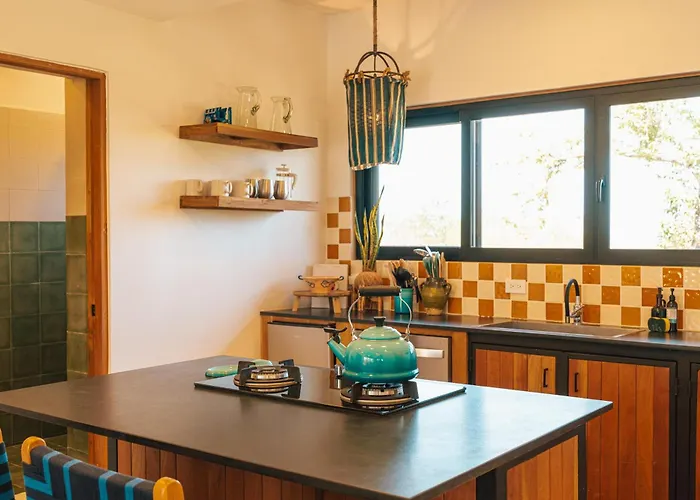 Casa Cadejo- Incredible Surf House In Сasa de vacaciones